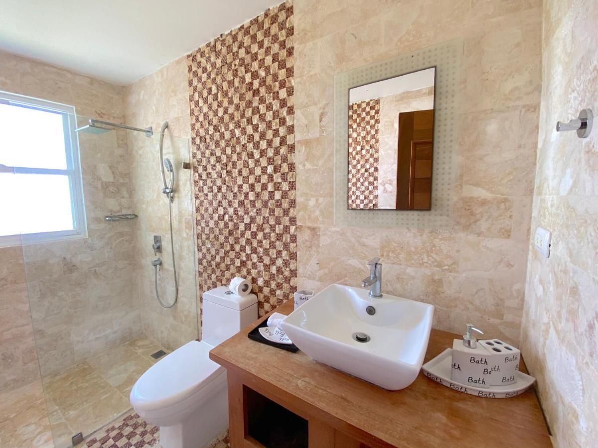 Deluxe Suites Chateau Del Mar - Swimming Pool&jacuzzi - Bavaro Beach 4*